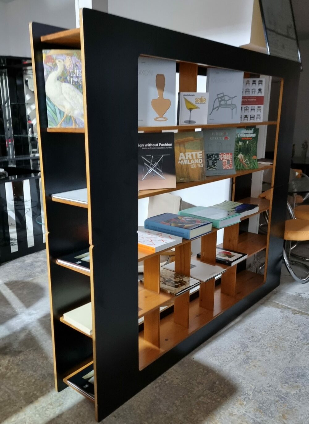 LIBRERIA MID CENTURY