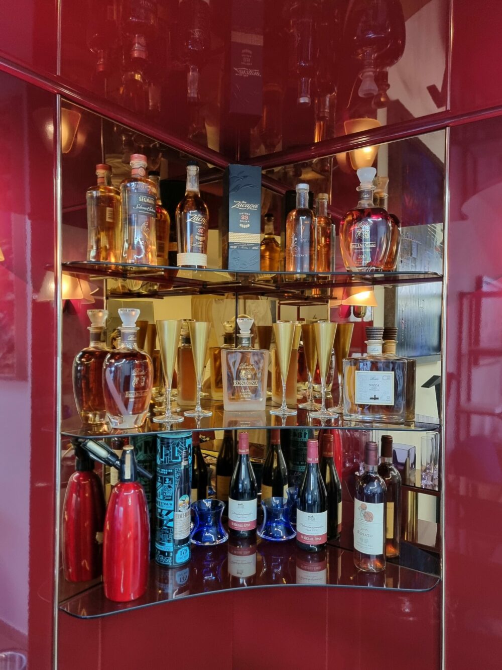 MOBILE BAR LACCATO